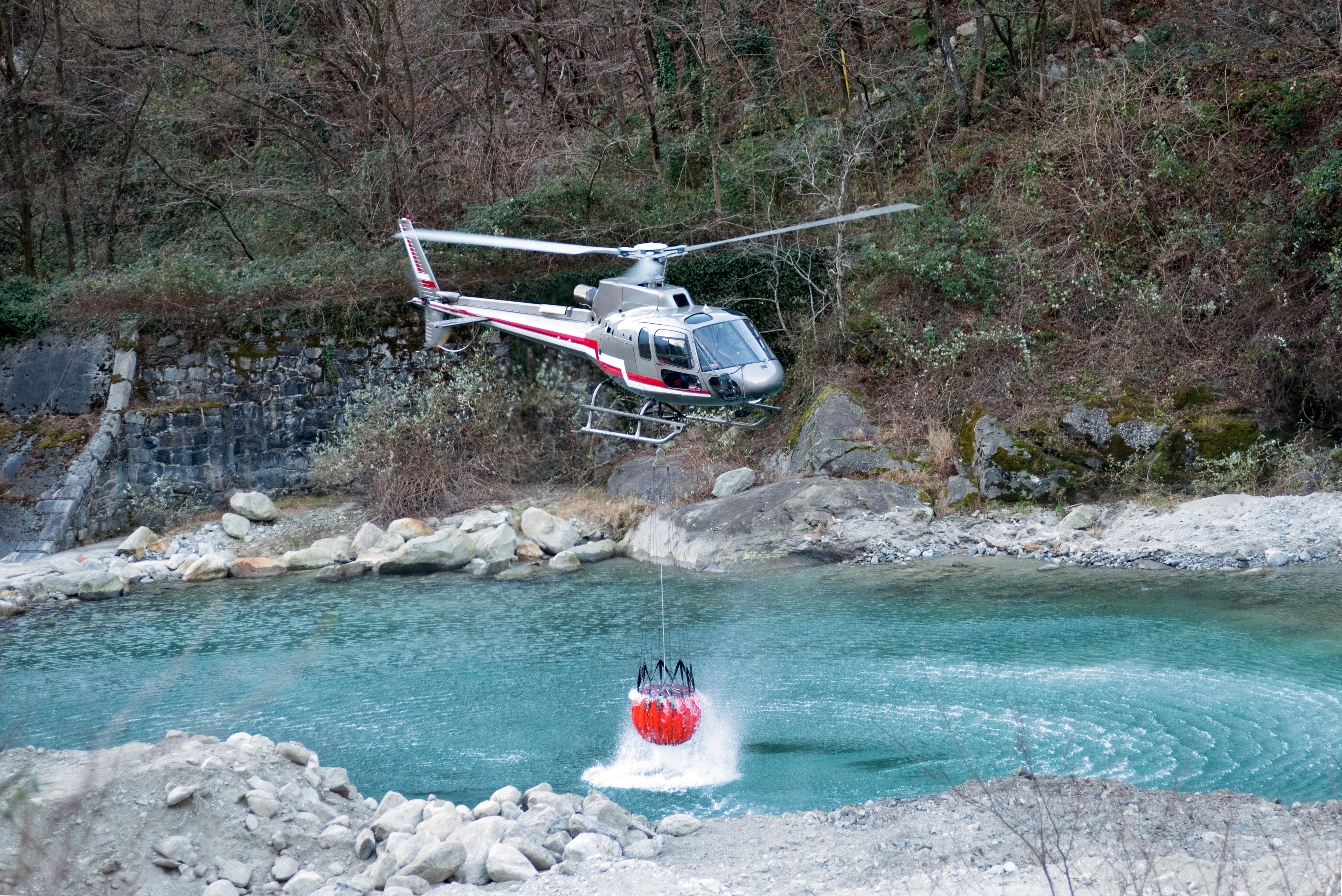 text-block-image-template--19618747121917__ss_text_block_pro_whz4HX